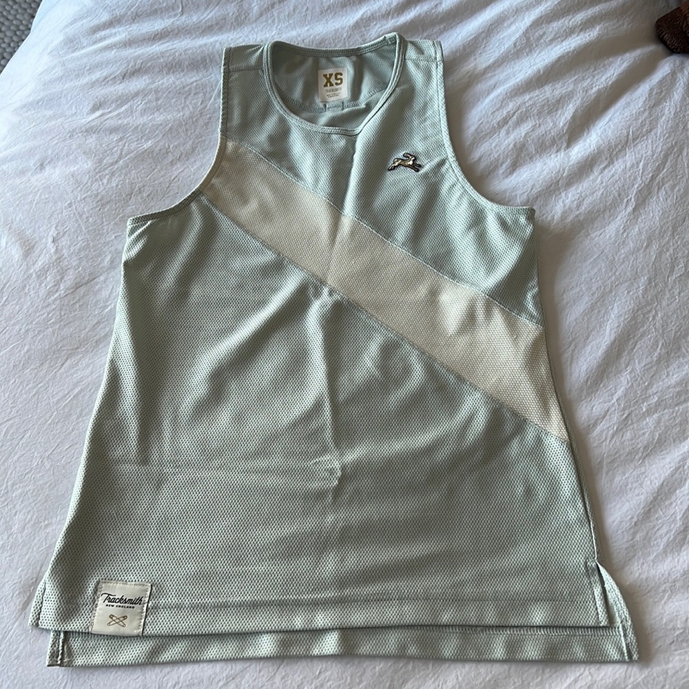 Tracksmith Van Cortland tank